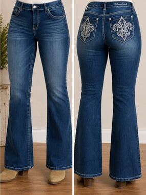 Nd Weekend Bootcut Jeans Size 16 Medium Wash  Embellished Back Pockets